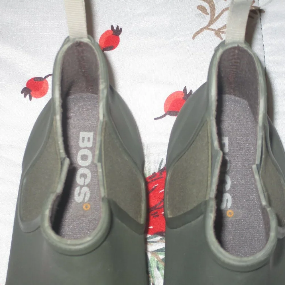 Women's BOGS Ankle Boots size 11 Olive Green - Picture 6 of 8